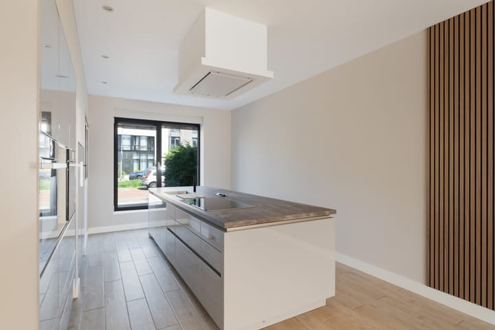 Tussenwoning te koop: Dagpauwooglaan 79, 'S-Gravenhage