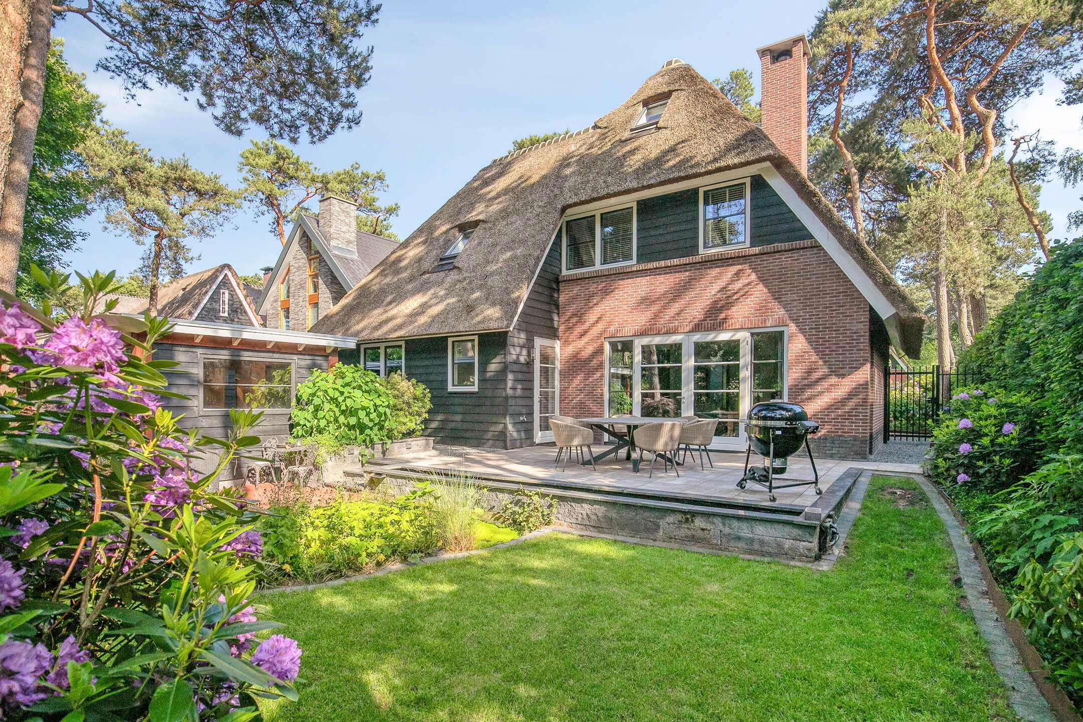 Foto 42 van Graaf Lodewijklaan 9-B