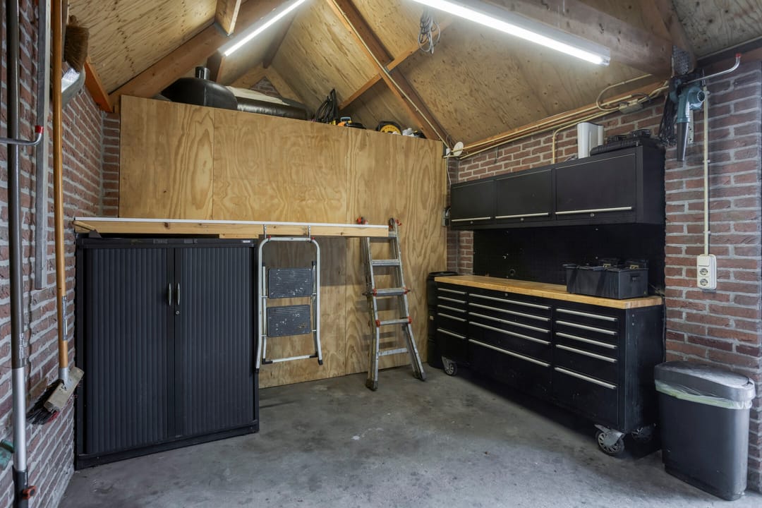 Photo 58 of Oosteinde 35