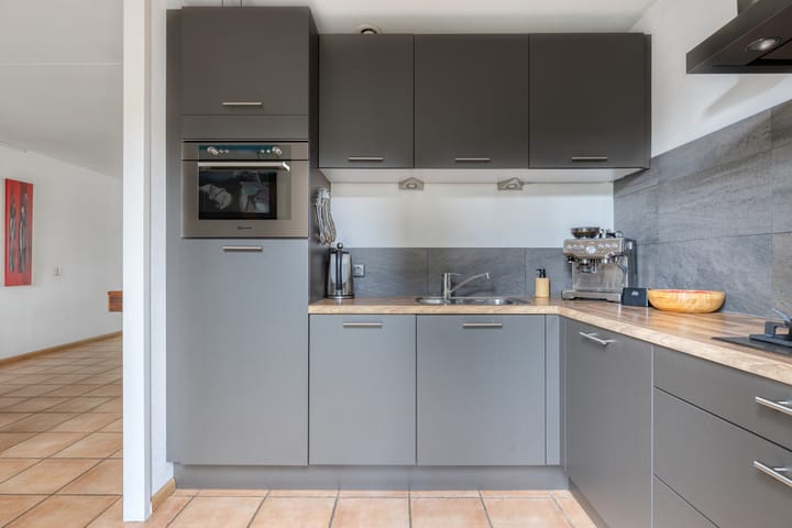 Tussenwoning te koop: Holtgesbroek 1004, Nijmegen