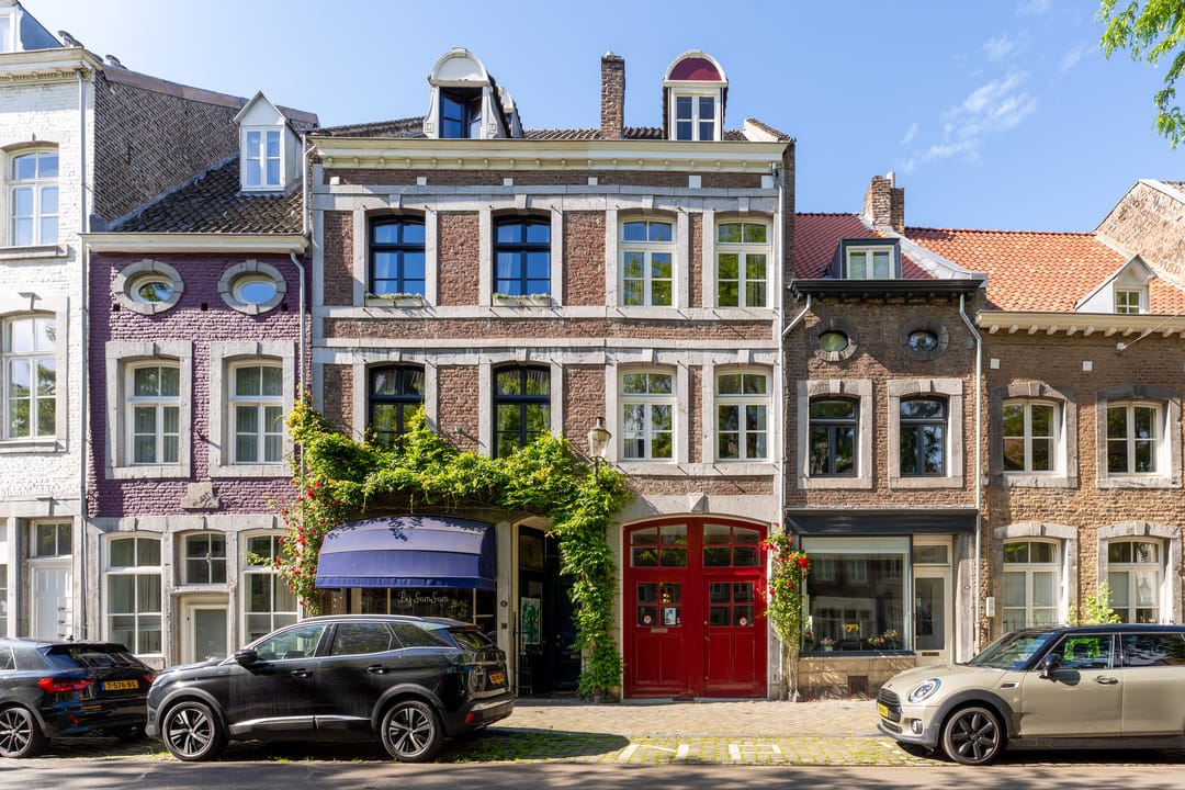 Photo 41 of Hoogbrugstraat 16-A