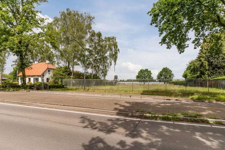 Foto 2 van Heukelomseweg 11