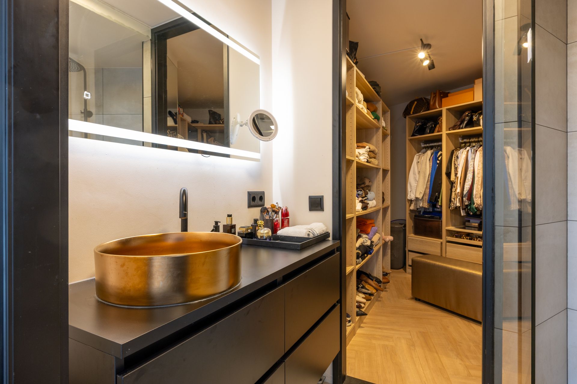 Apartment in Rotterdam, Kleiwegkwartier, Hillegersberg - View 4