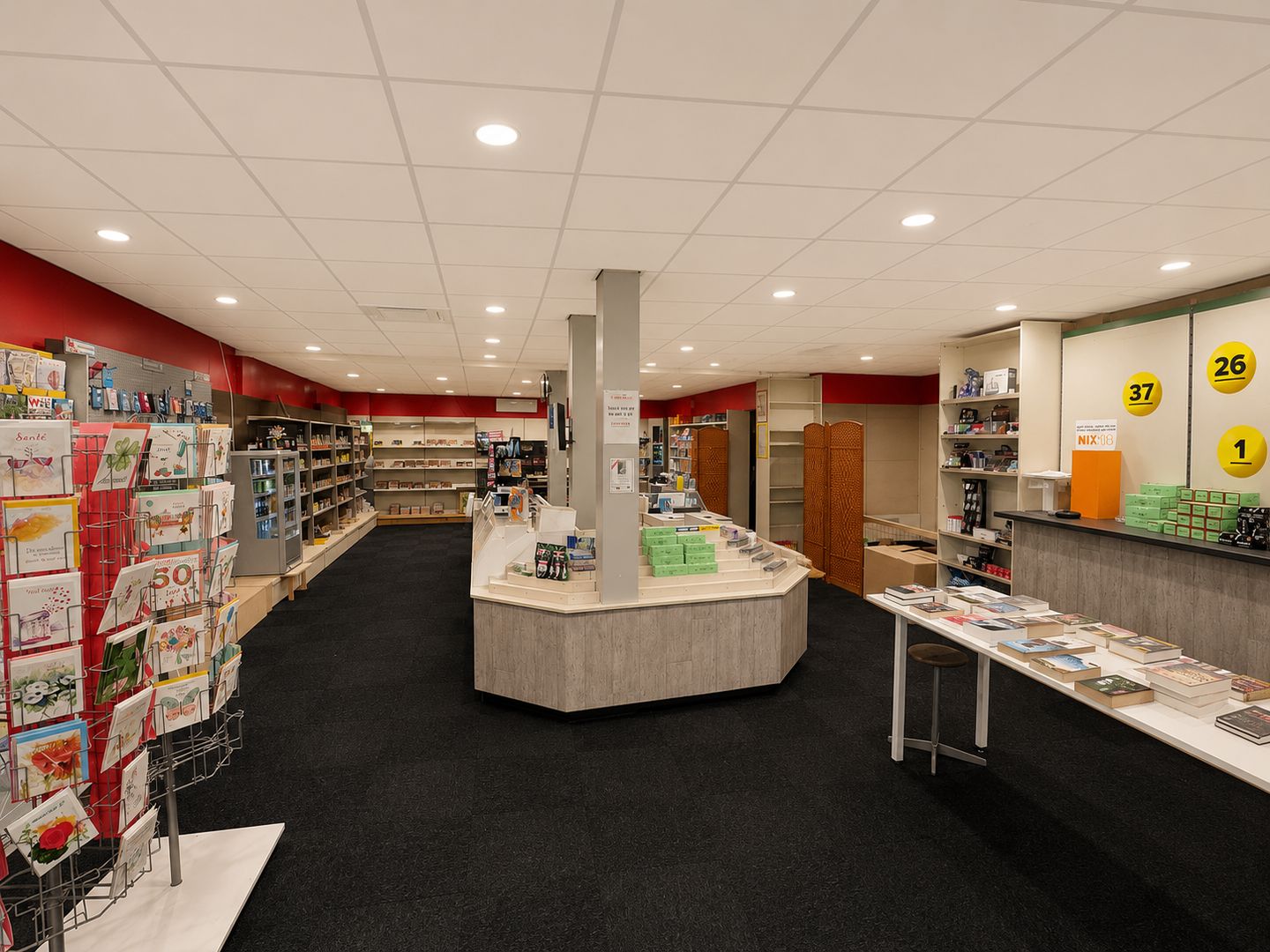 Bekijk foto 2 van Mgr. Diepenstraat 41