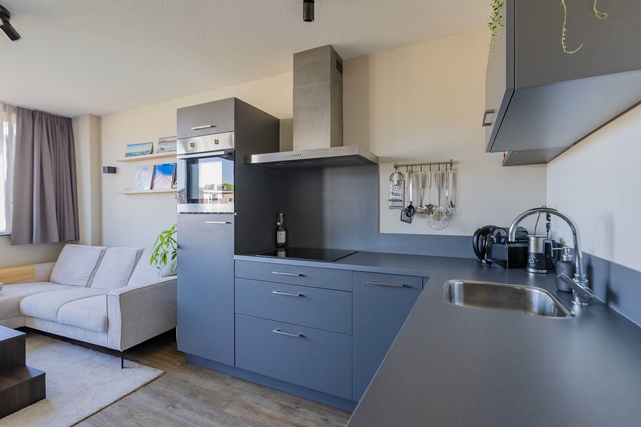 Photo 24 of Nico Andriessenstraat 43-A19