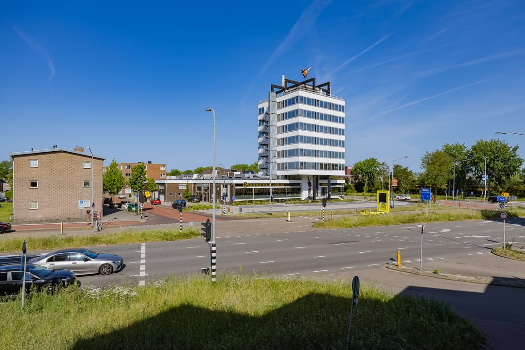 Photo 32 of Nico Andriessenstraat 43-A19