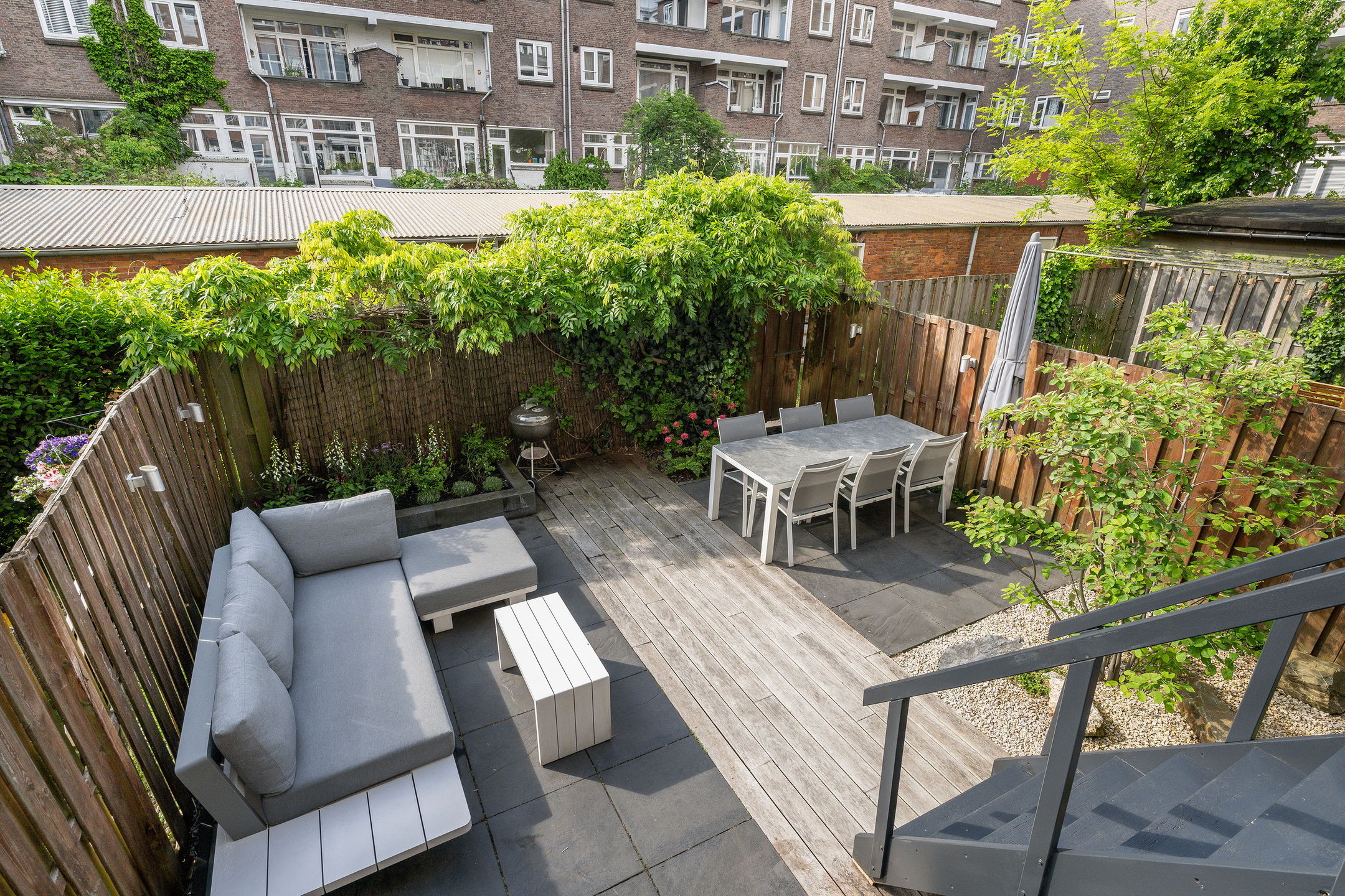 Photo 3 of Van der Meydestraat 20-A