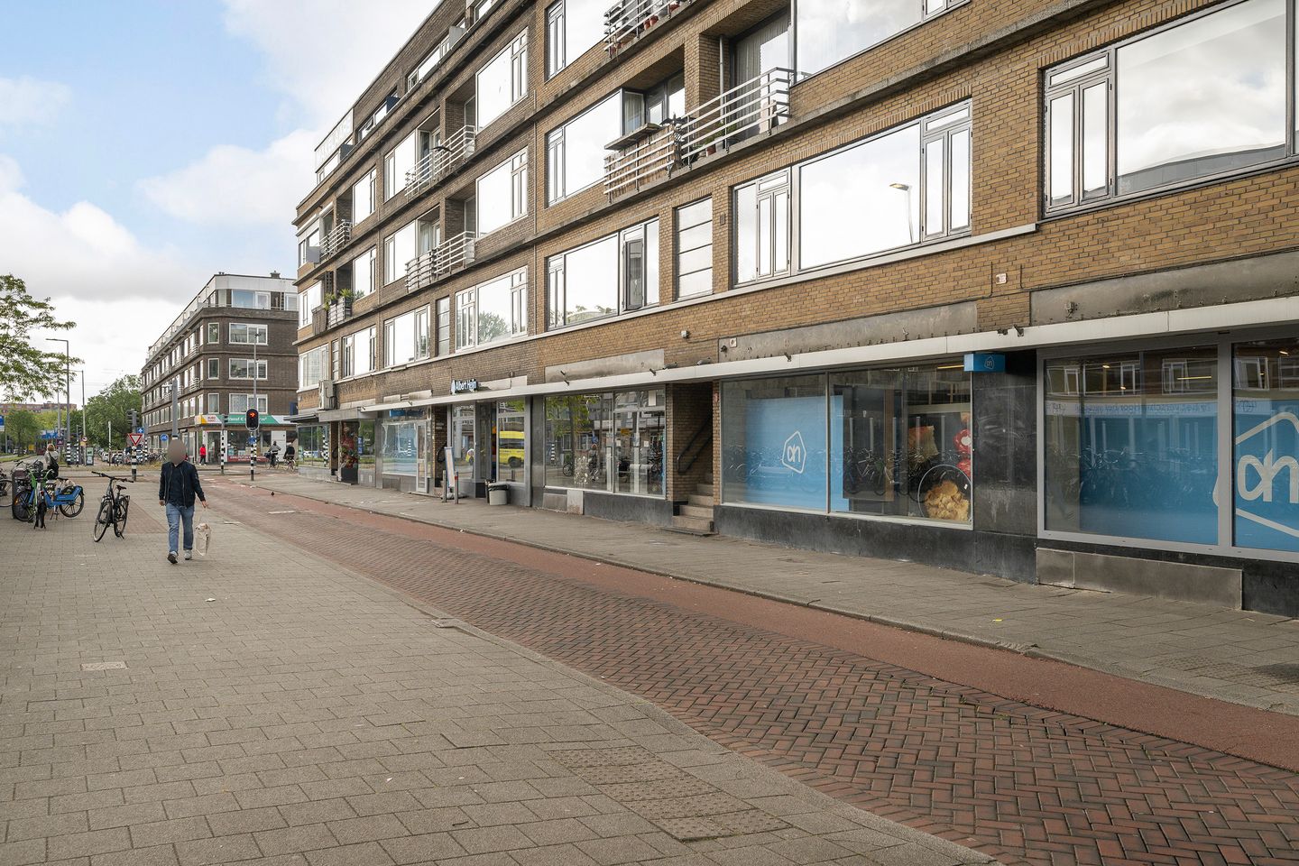 Photo 40 of Van der Meydestraat 20-A