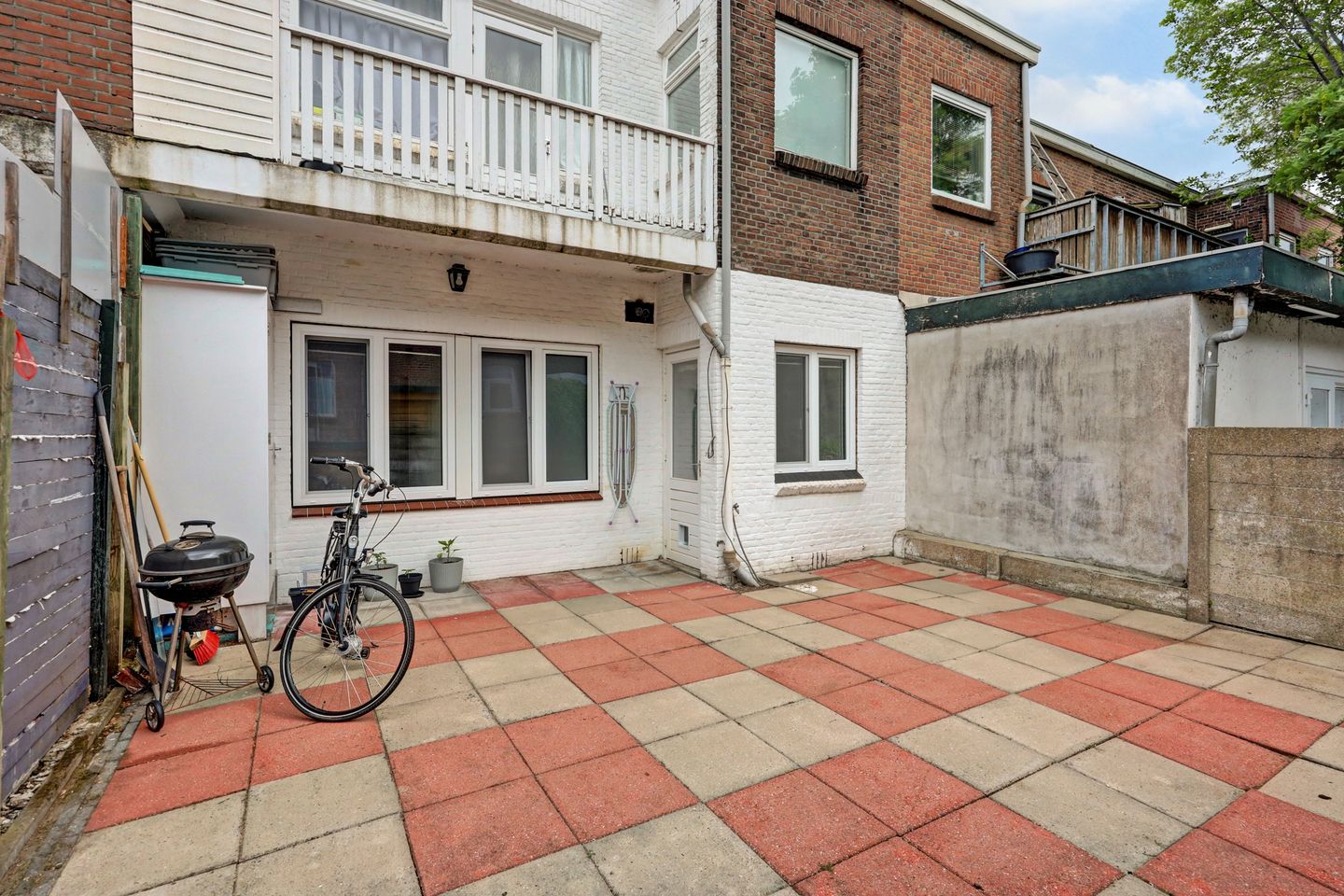Photo 25 of Burgemeester van der Veldestraat 18
