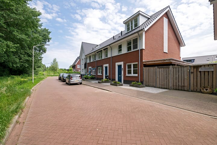 Foto 2 van Joannes van den Broekstraat 49