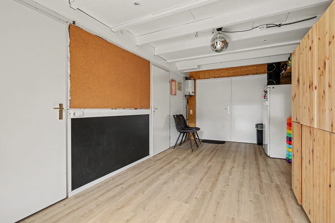 Photo 13 of Gerard van Oostromstraat 4