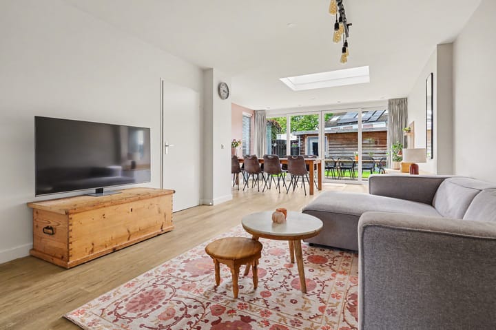 Photo 2 of Gerard van Oostromstraat 4