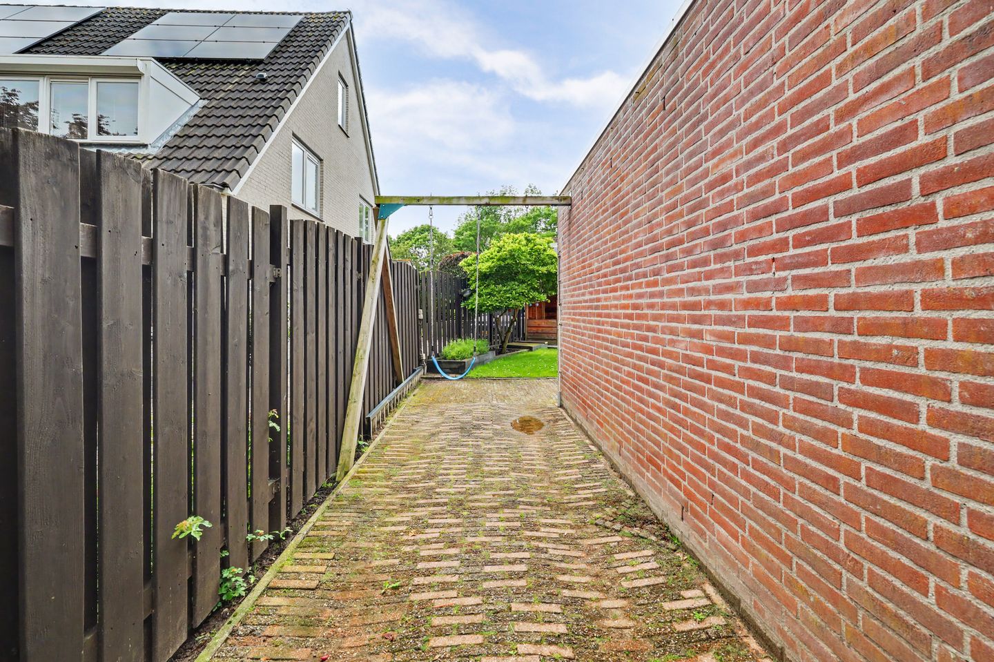 Photo 35 of Gerard van Oostromstraat 4