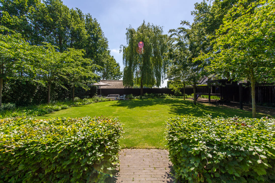 Photo 122 of Leijzoom 1-A