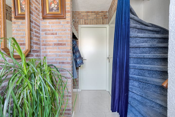 Tussenwoning te koop: Koningin Julianastraat 13, Bergeijk