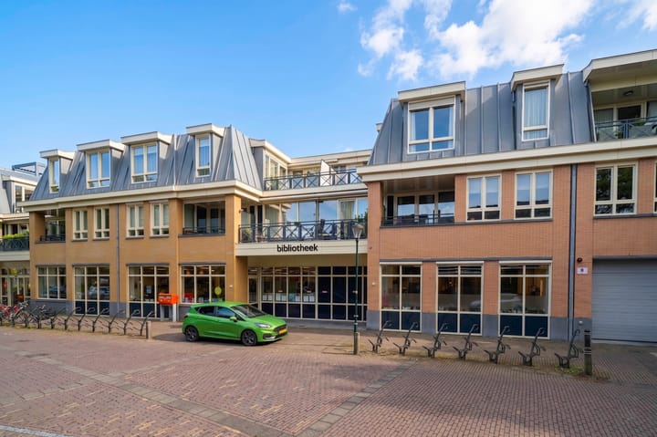 Appartement te koop: Stationsweg 174, Heiloo