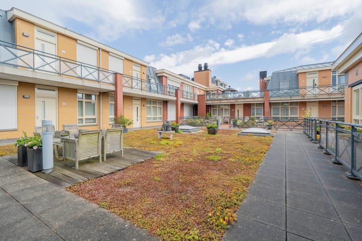 Appartement te koop: Stationsweg 174, Heiloo