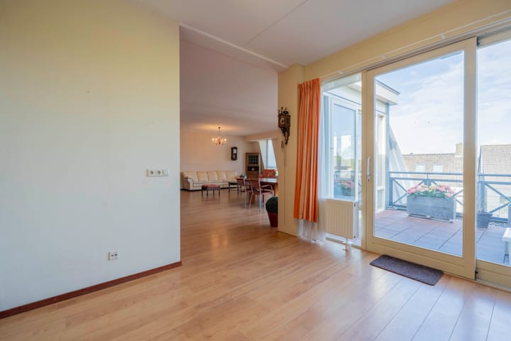 Appartement te koop: Stationsweg 174, Heiloo