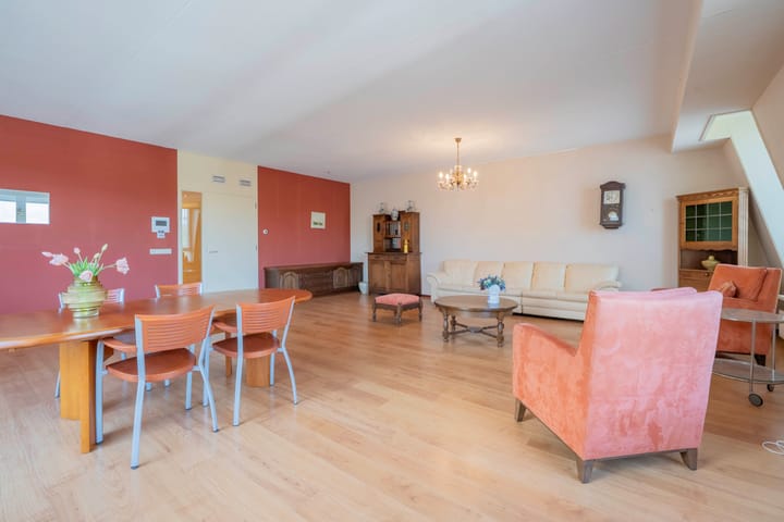Appartement te koop: Stationsweg 174, Heiloo