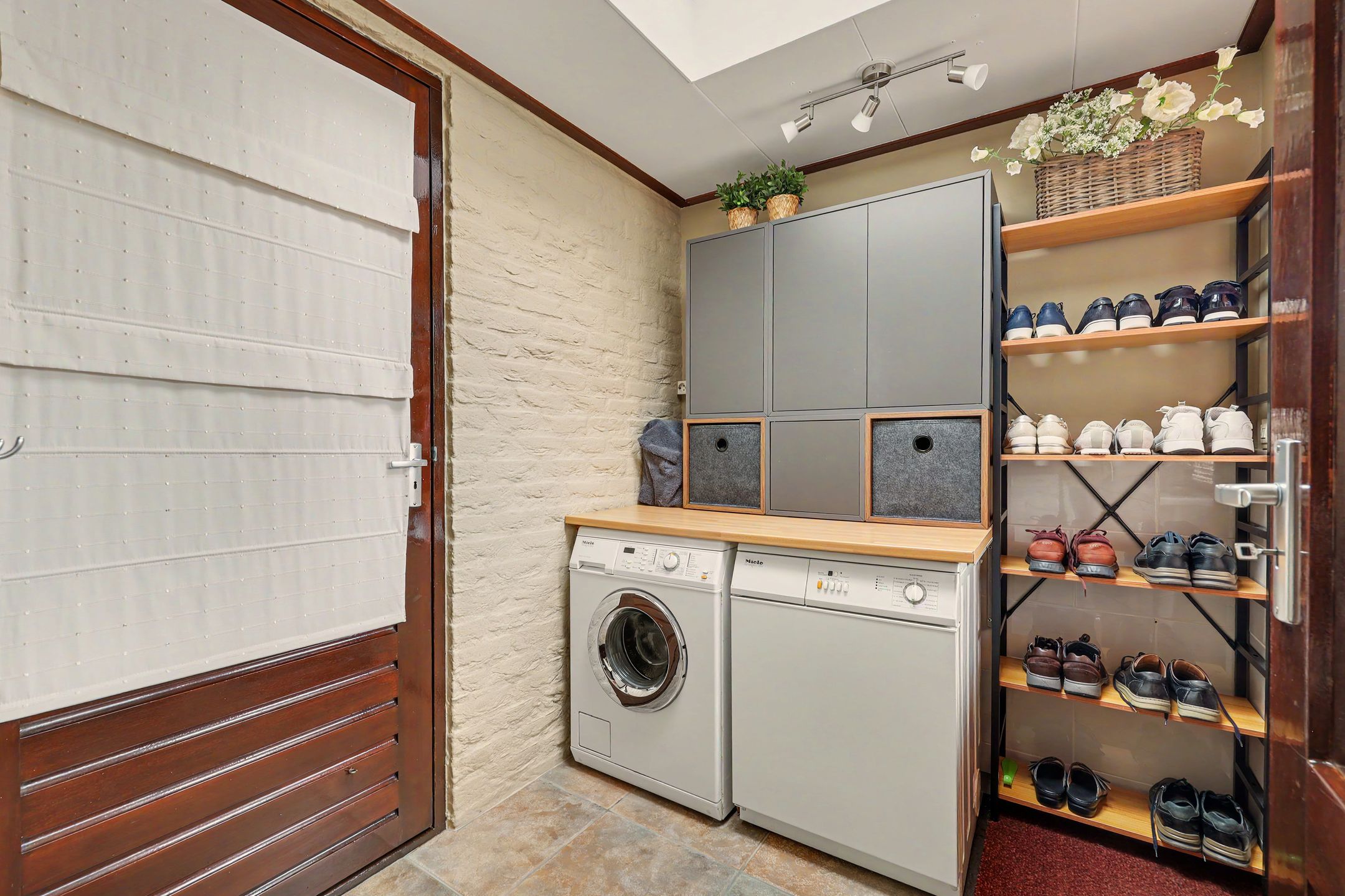 Photo 18 of Coxstraat 86