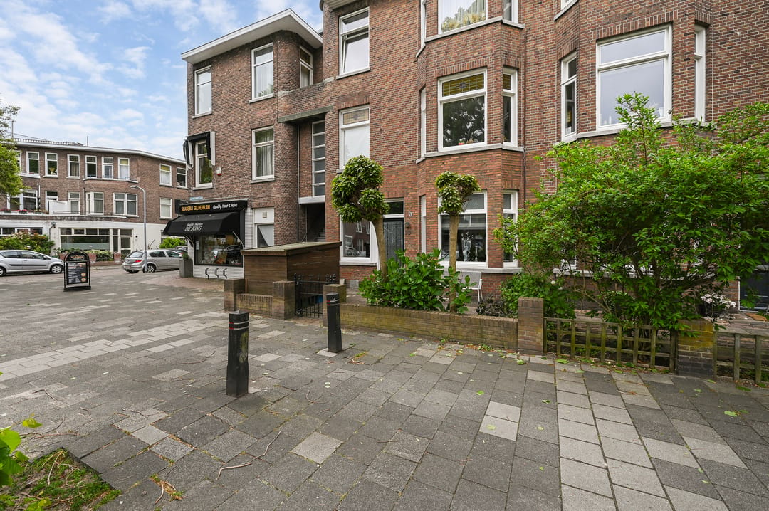 Photo 38 of van de Wateringelaan 79