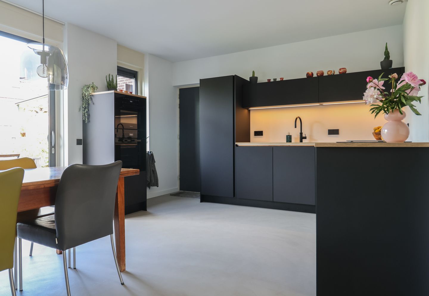Photo 20 of Dagpauwoog 56
