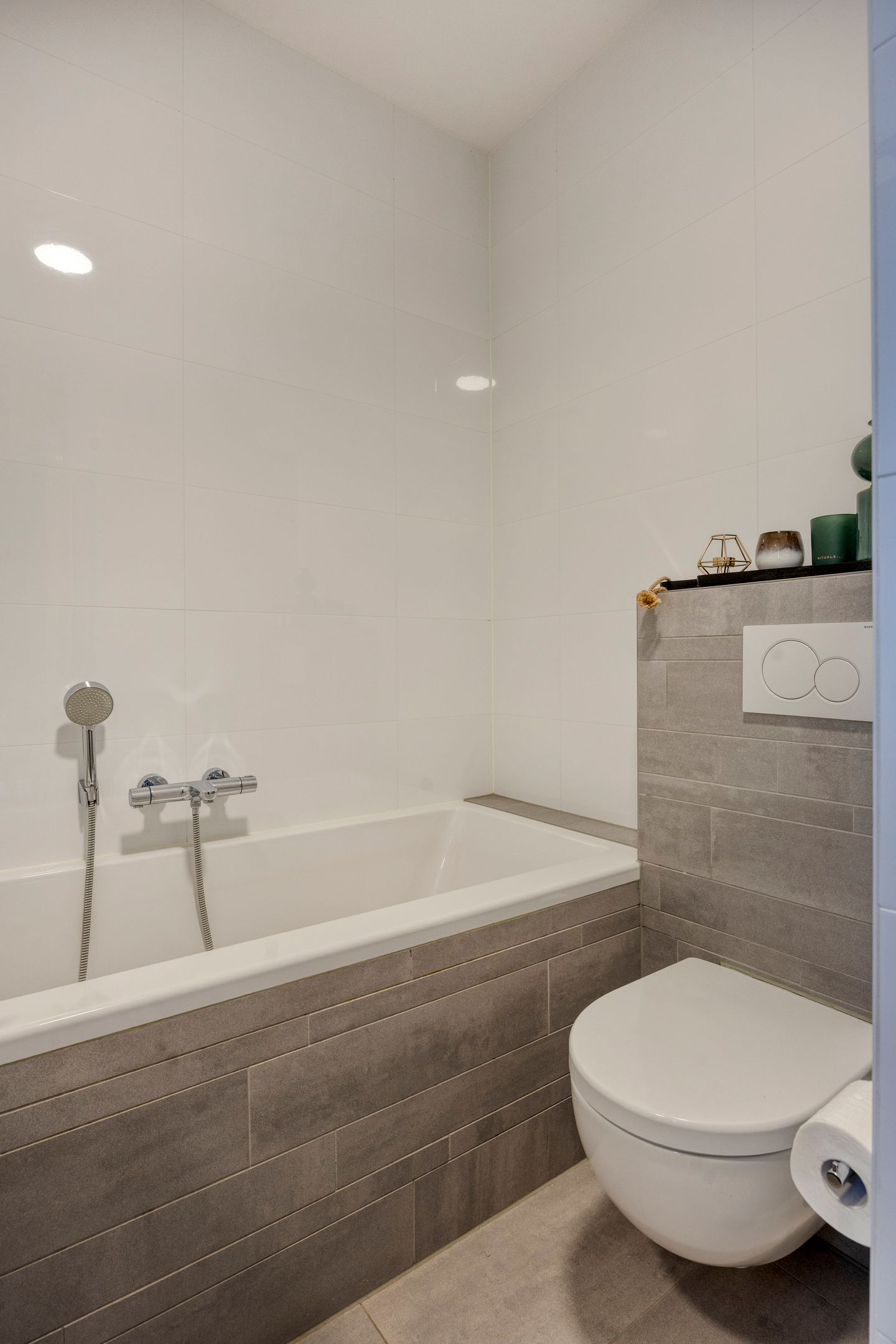 Photo 33 of Waterfront 359