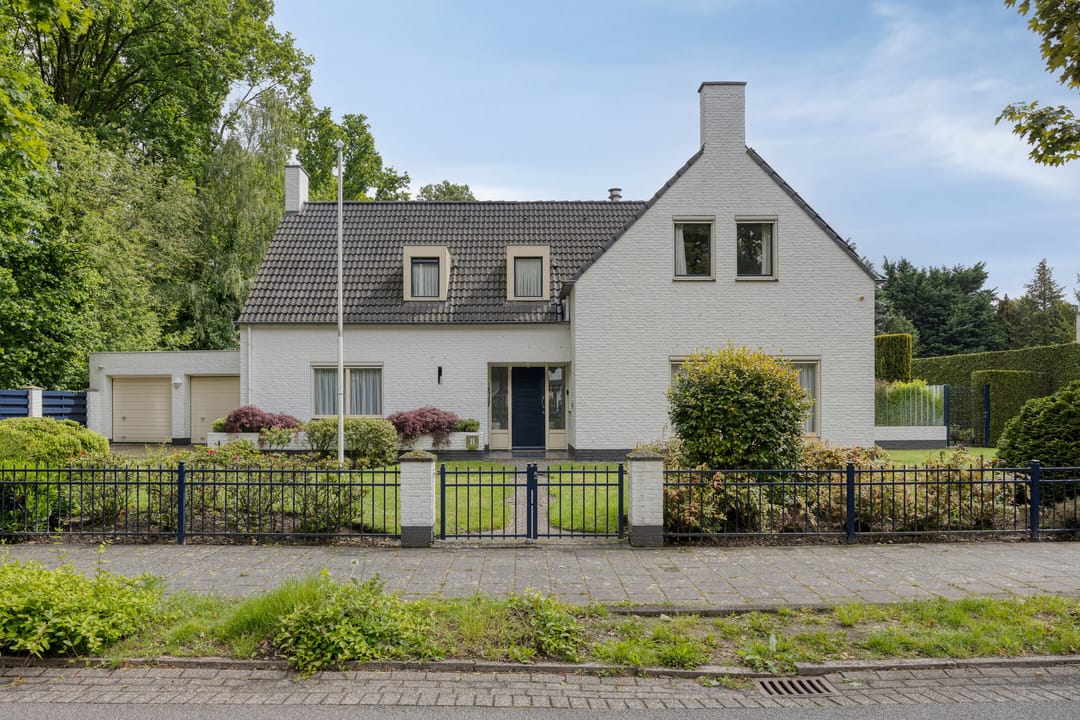 Photo 1 of Verzetsheldenlaan 8