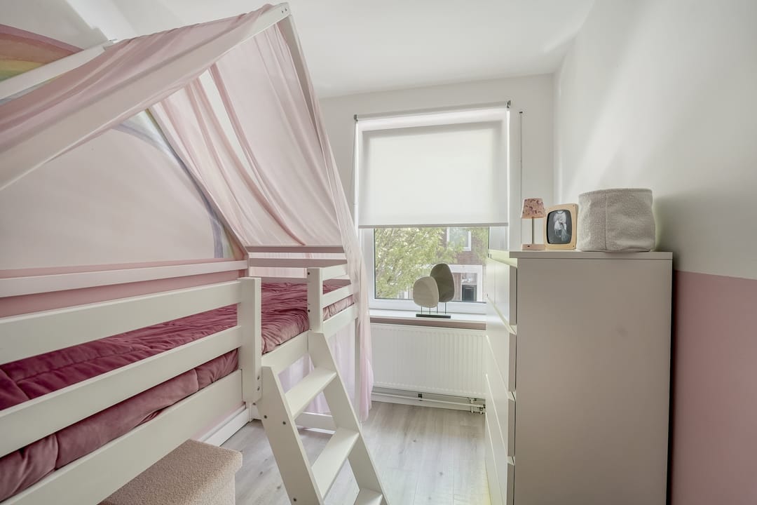 Photo 22 of Annastraat 3