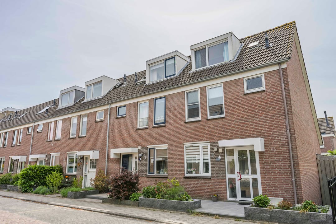 Foto 1 van Tilbury 4