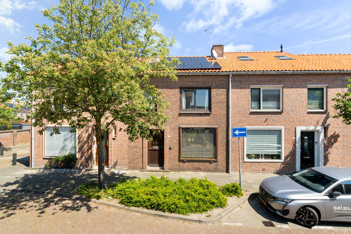 Foto 1 van Ahornstraat 11
