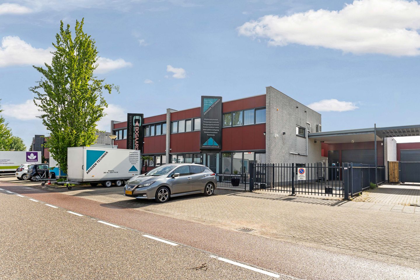 Bekijk foto 1 van Musicalstraat 6