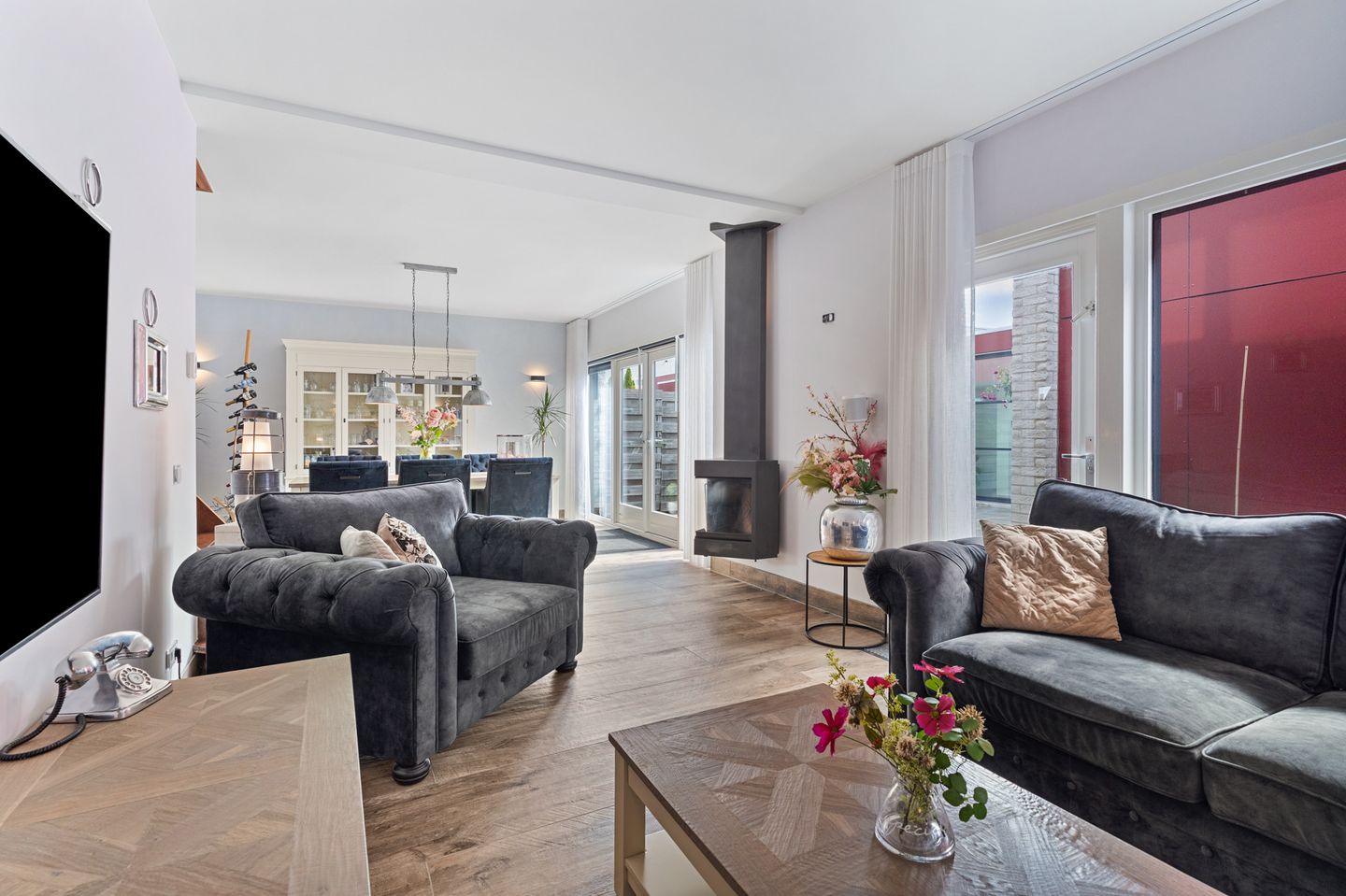 Luxury Combined Living and Working Property Near Almere Muziekwijk Station — 14