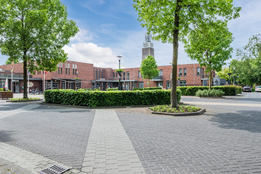 Foto 47 van Esdoornstraat 10