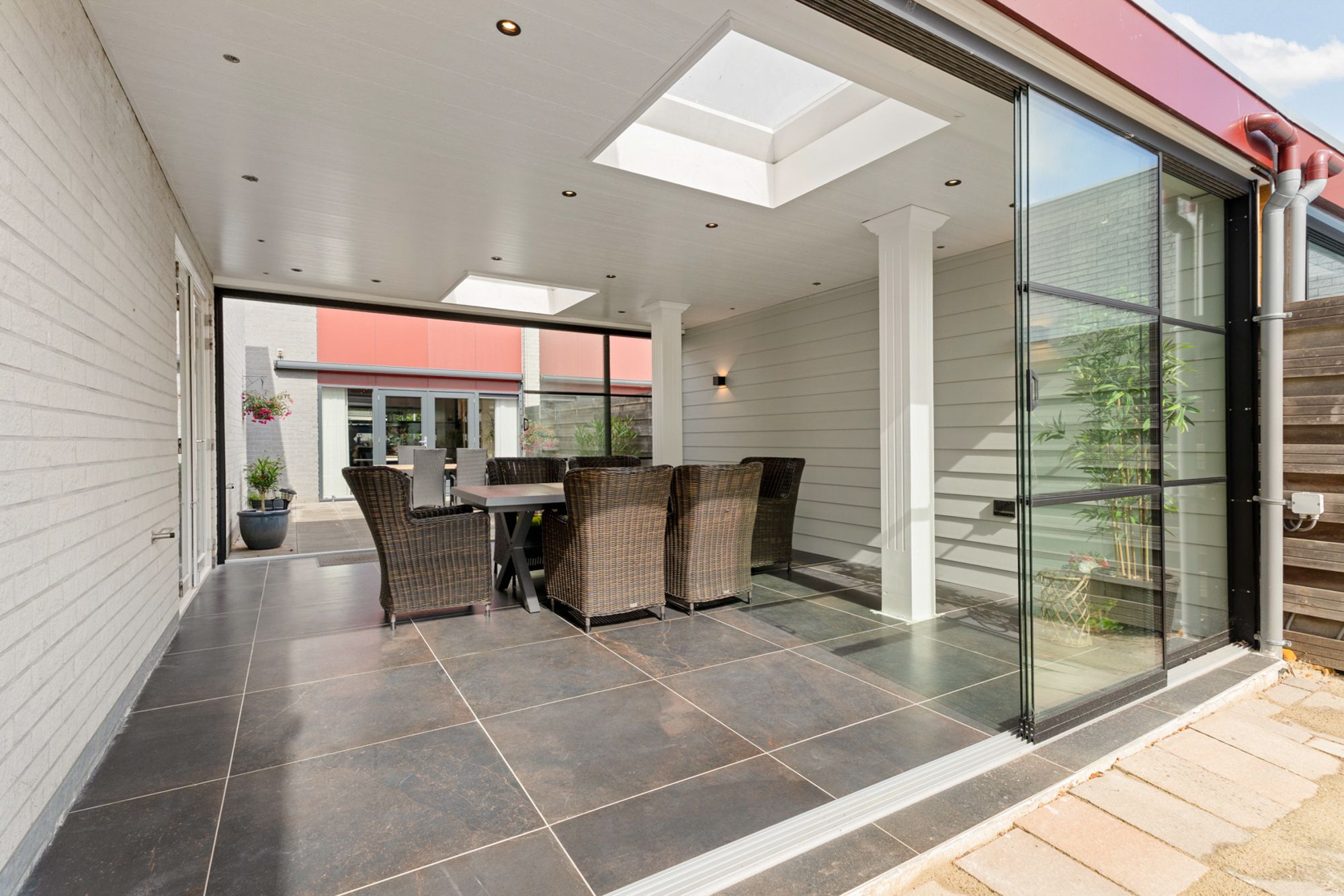 Luxury Combined Living and Working Property Near Almere Muziekwijk Station — 54