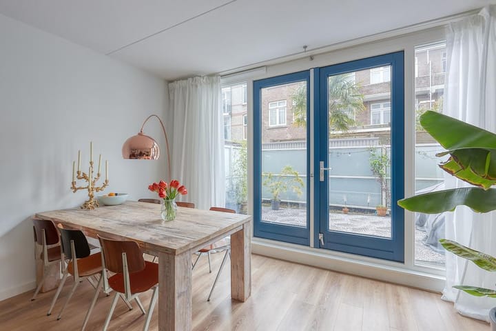 Photo 4 of Johannes Camphuijsstraat 163-F