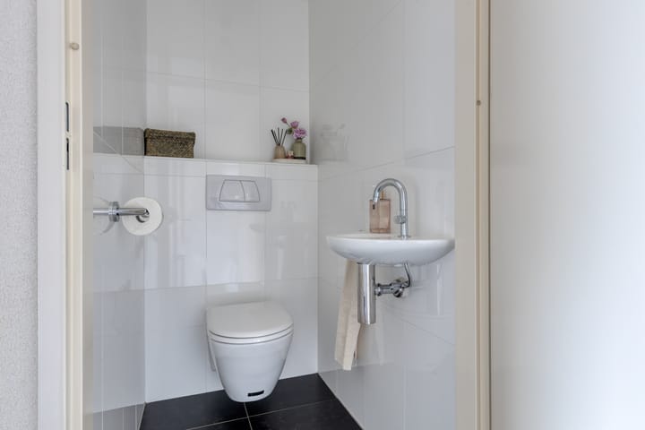 Tussenwoning te koop: Den Uylplein 38, Vlijmen