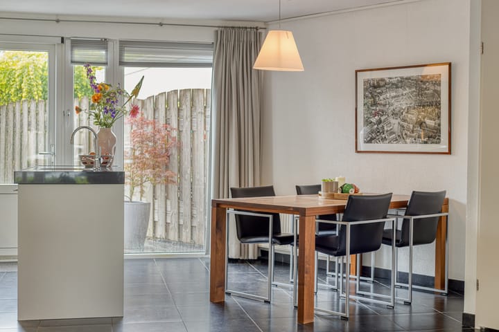 Tussenwoning te koop: Den Uylplein 38, Vlijmen
