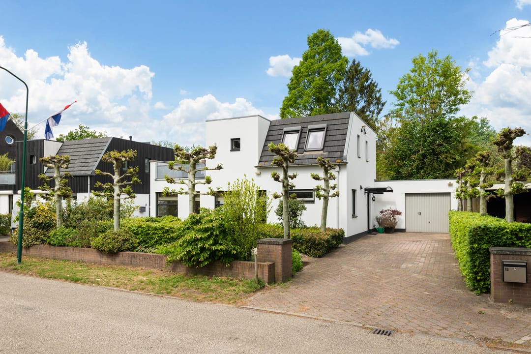 Photo 7 of van Beuningenlaan 1-B