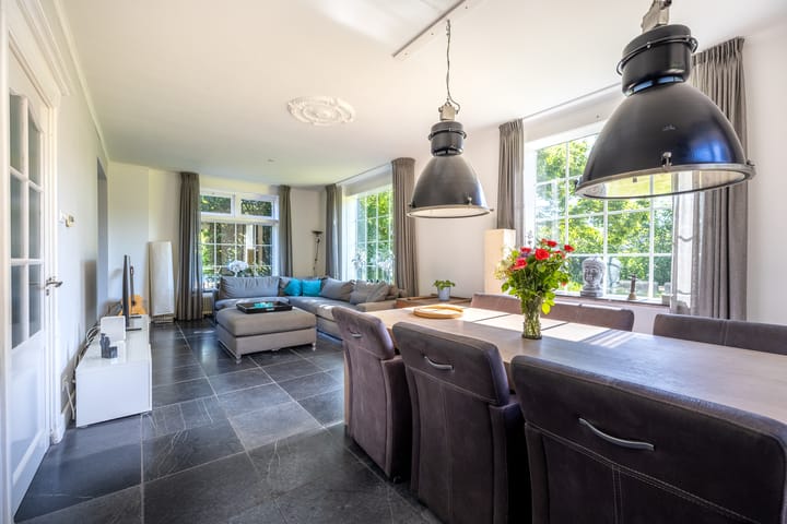 Vrijstaande woning te koop: Rijksweg 114, Laag-Keppel