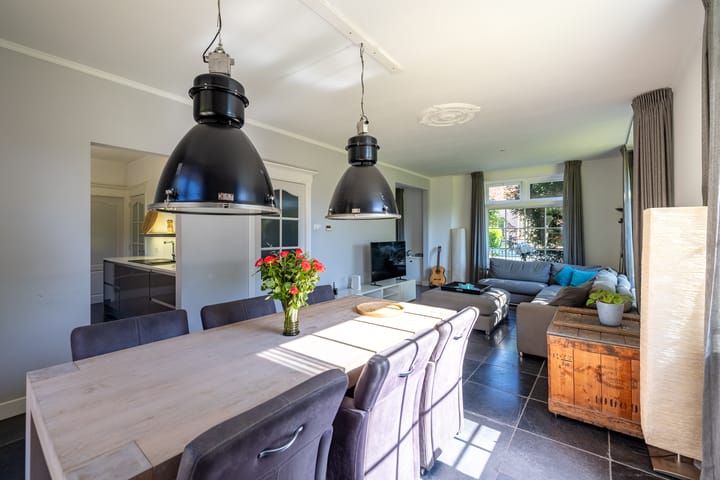 Vrijstaande woning te koop: Rijksweg 114, Laag-Keppel