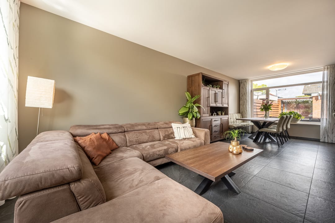 Photo 2 of Ridder van Dorpstraat 7