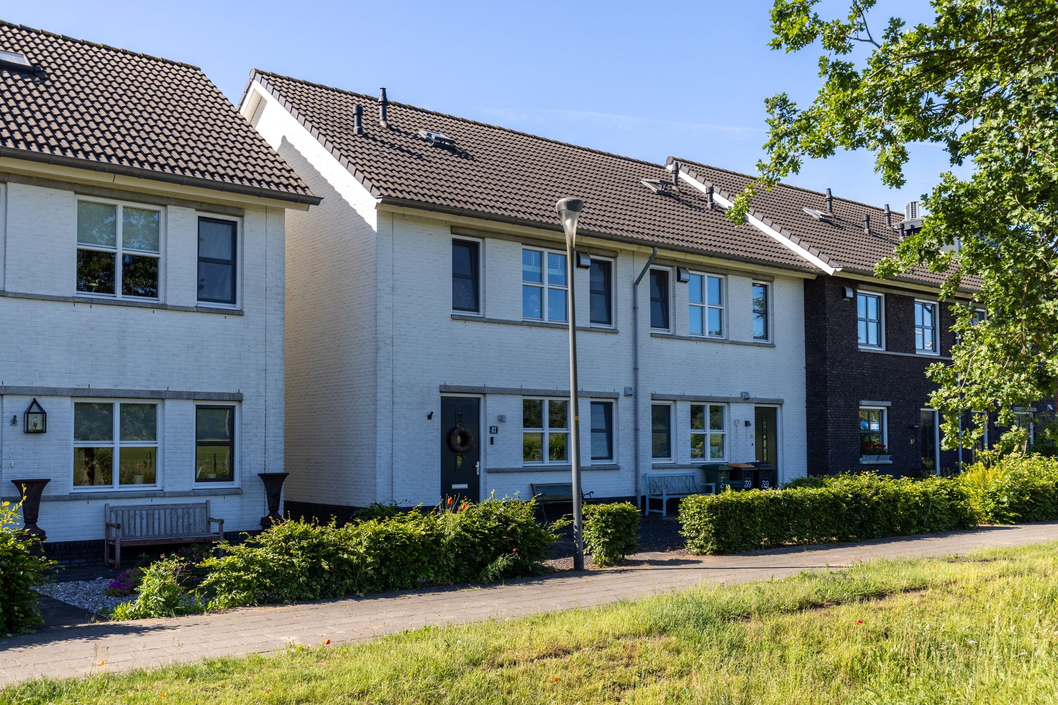 Photo 42 of Drostenstraat 41