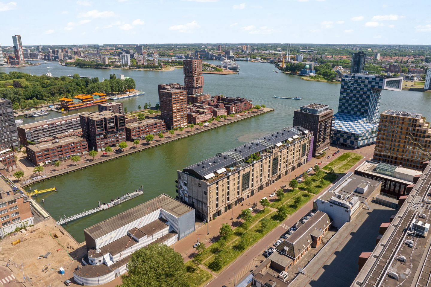 Photo 1 of Lloydstraat 26-A
