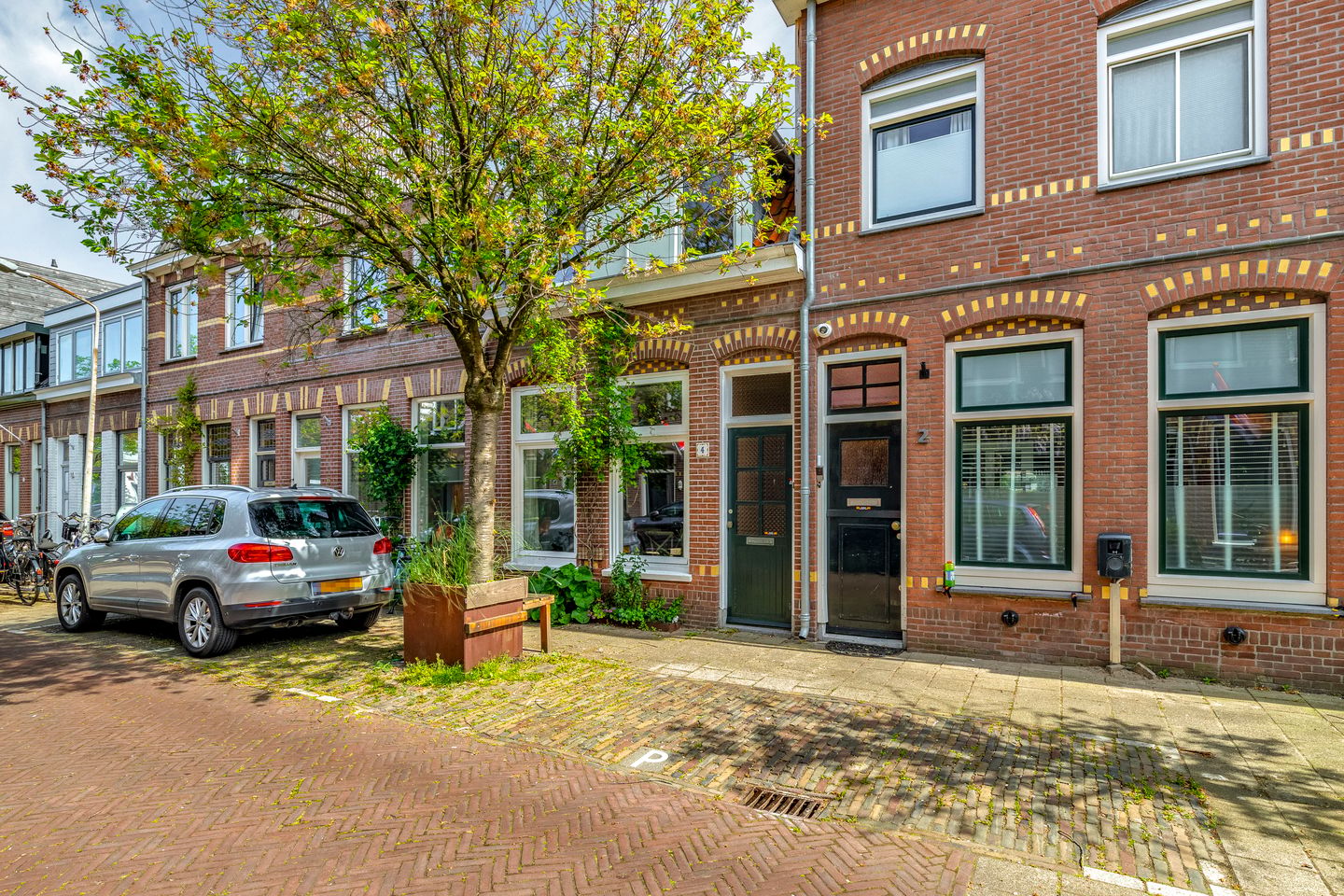 Foto 1 van Bloemfonteinstraat 4
