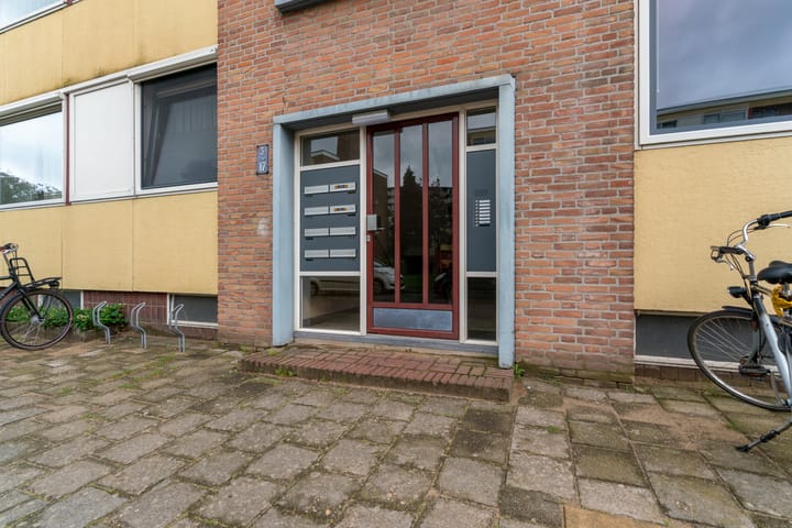 Foto 5 van Professor van der Veldenstraat 9
