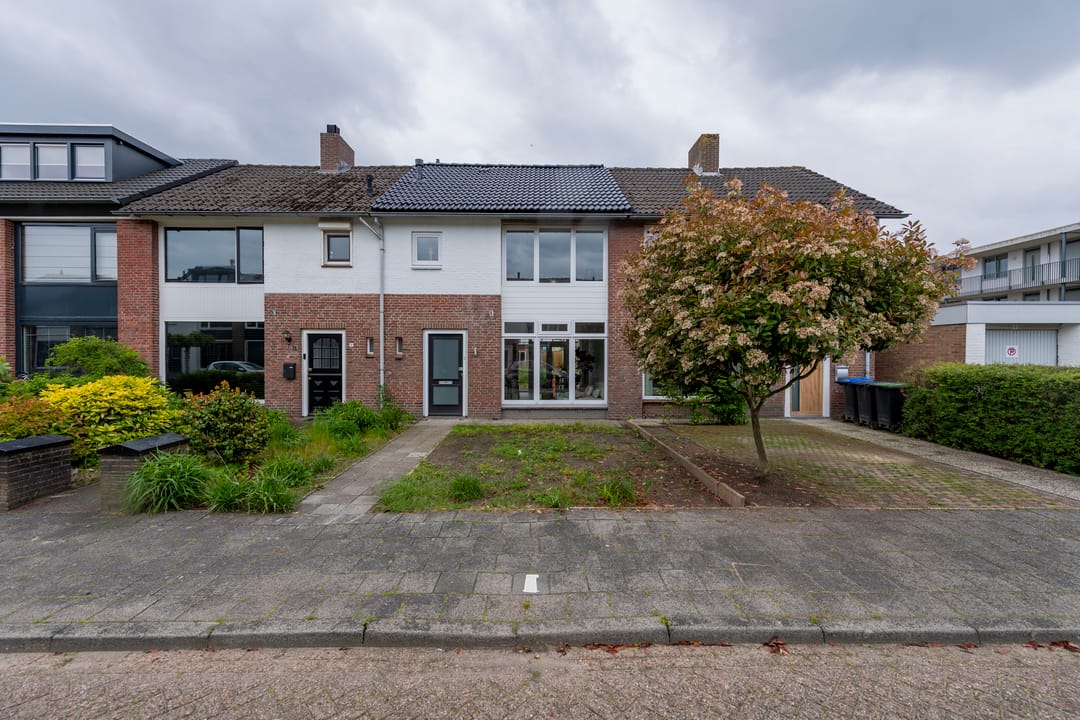 Photo 1 of Kruisherenstraat 13