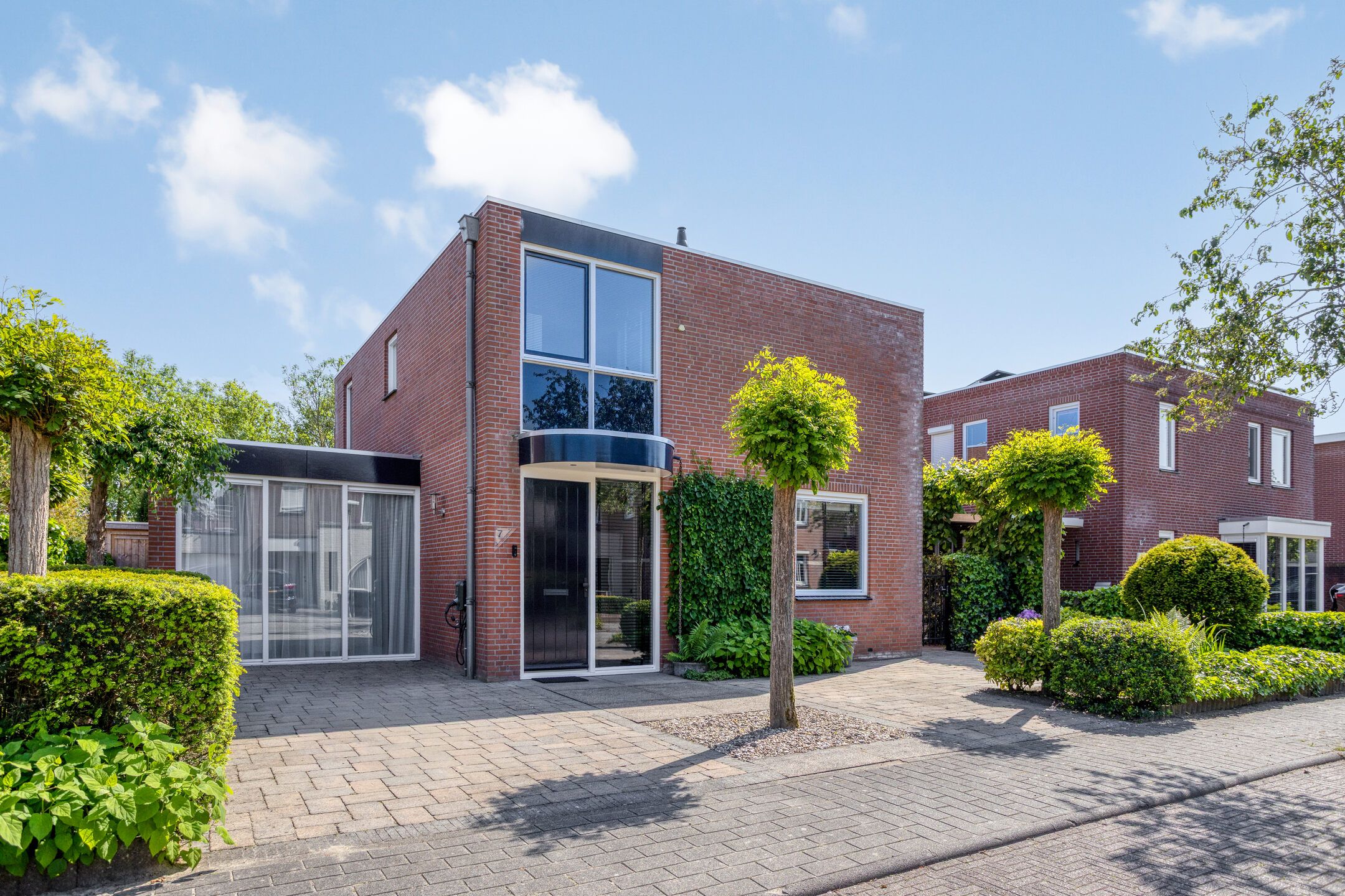 Schout van Lyndenstraat 7 