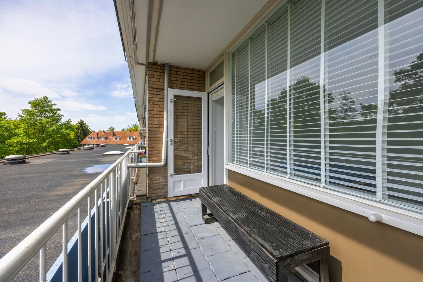 Modern three room apartment with lift and south facing balcony in Hilversum — 29