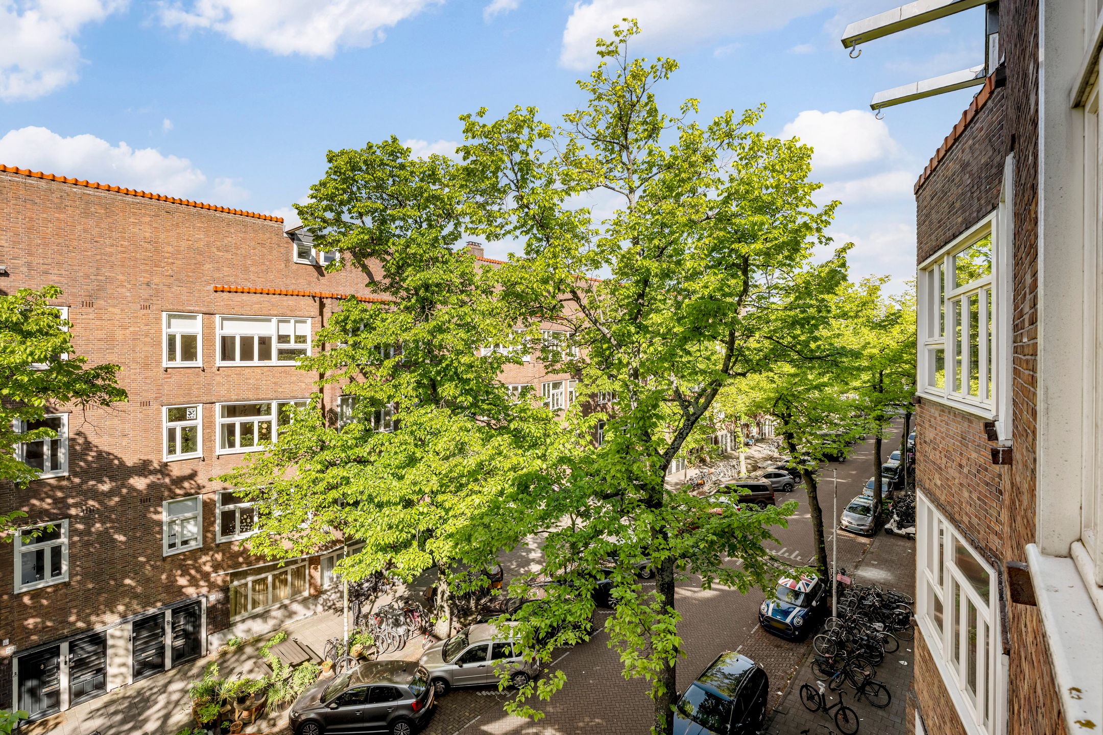 Photo 9 of Orteliusstraat 250-3